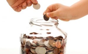 Tips Menabung Ibu Rumah Tangga uang koin