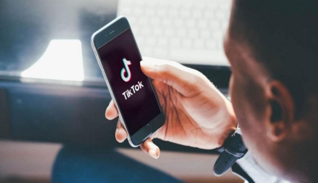 Rahasia Konten Viral TikTok Menggunakan Jasa Komentar