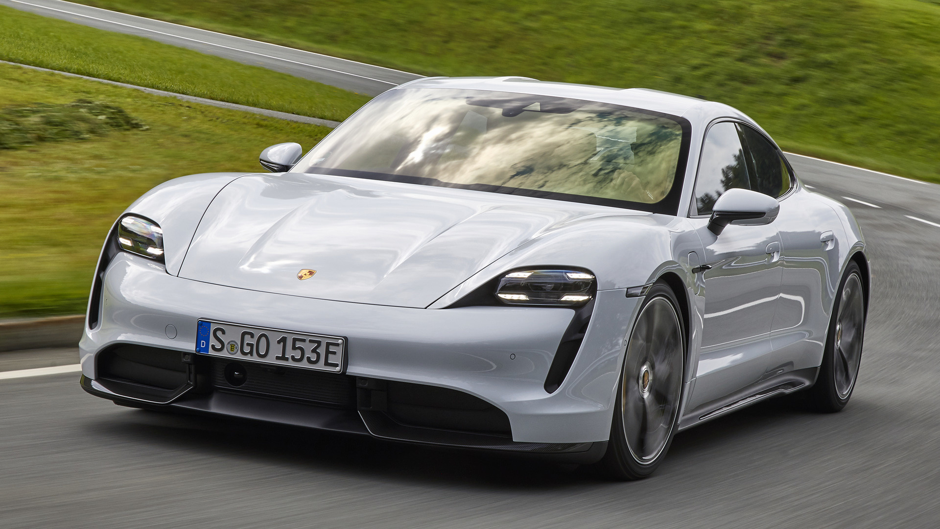 Cara Porsche Mengintegrasikan Teknologi Digital ke dalam Kokpit