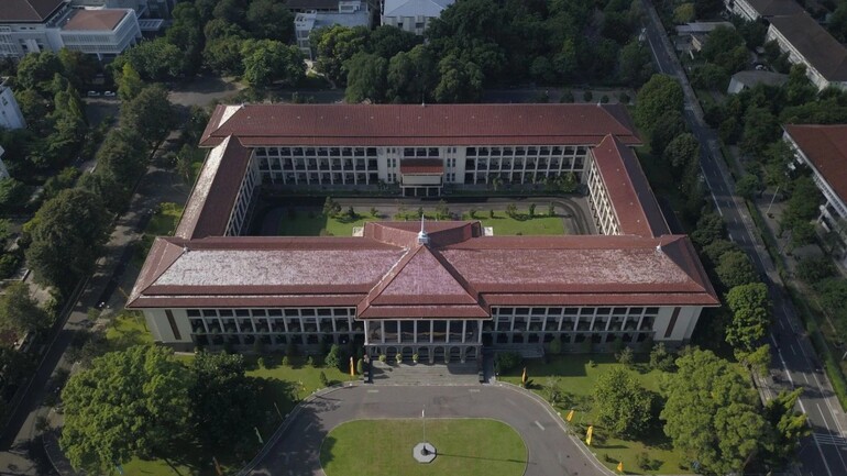 Tips Menghadapi Biaya Kuliah UGM Tanpa Pusing