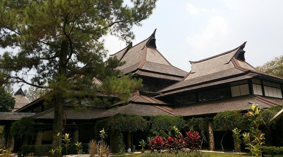 Jurusan Paling Favorit di ITB dan Prospek Kariernya: Tren Karier 2026