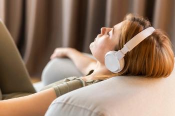 Sleep Music untuk Tidur Nyenyak dan Pikiran Lebih Tenang